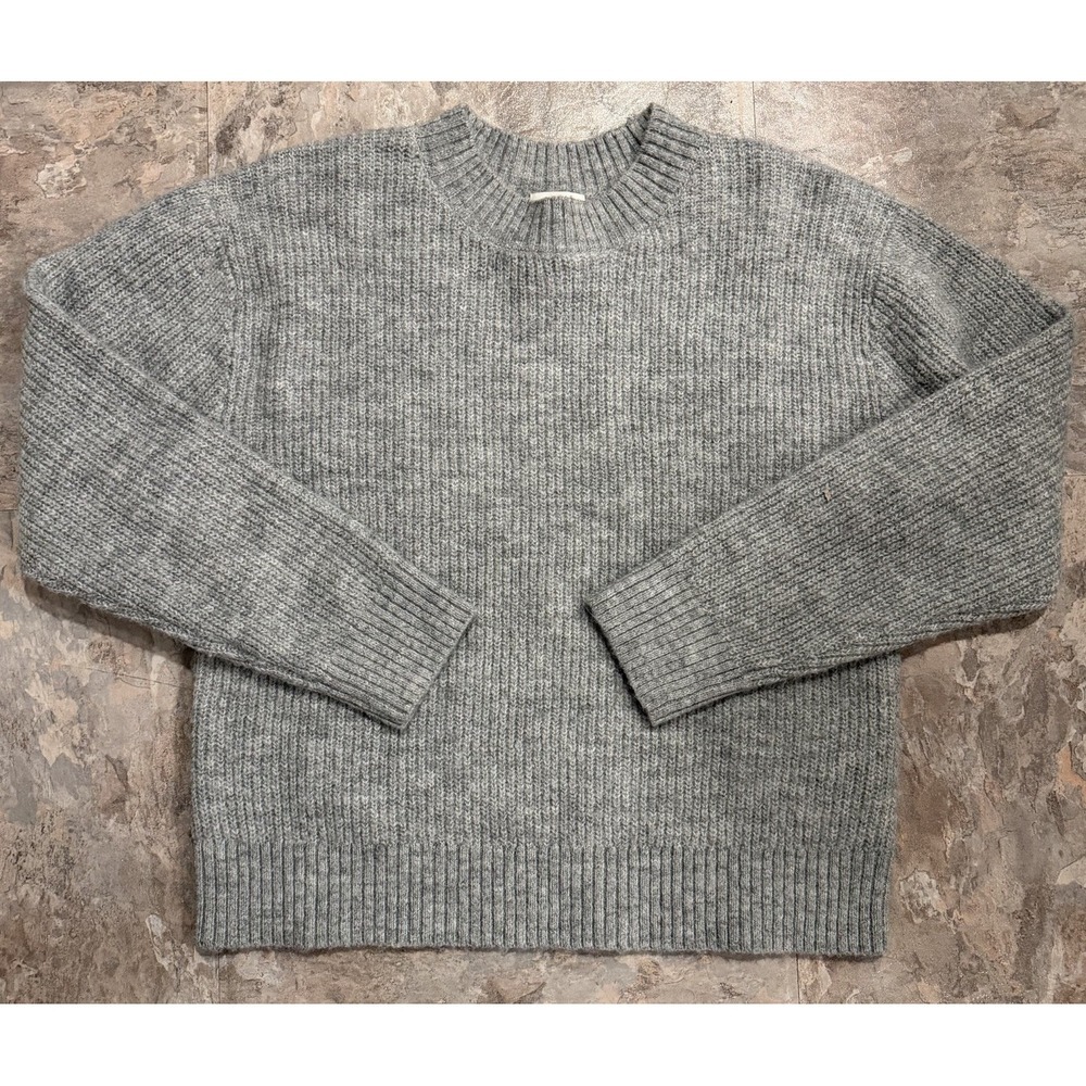 H&M Ribbed Knit Sweater Womens Small Gray Crew Neck Long Sleeve HM Pullover Grey
